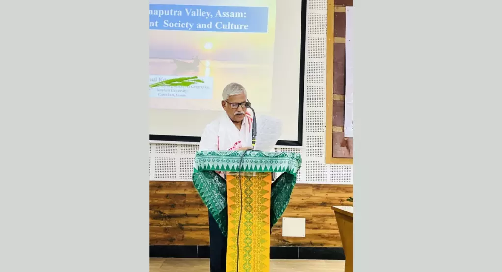 असम में पांचवें होमेन बोरगोहेन स्मृति व्याख्यान का आयोजन असम में पांचवें होमेन बोरगोहेन स्मृति व्याख्यान का आयोजन