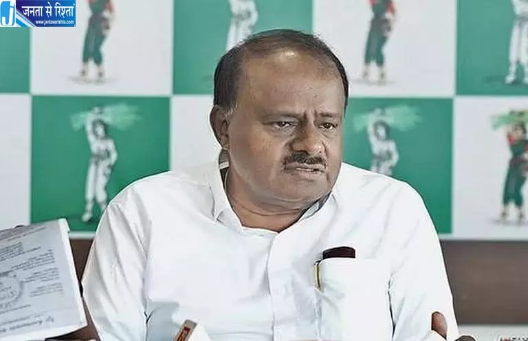 सिद्धारमैया स्टिंग केस में नया मोड़, केंद्रीय मंत्री के आवास तक पहुंची जांच सिद्धारमैया स्टिंग केस में नया मोड़, केंद्रीय मंत्री के आवास तक पहुंची जांच