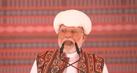 हमारे किसान विकसित भारत के सबसे मजबूत स्तंभों में से एक: पीएम मोदी हमारे किसान विकसित भारत के सबसे मजबूत स्तंभों में से एक: पीएम मोदी