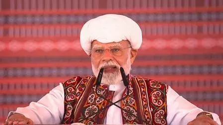 पीएम मोदी ने याद की 2001 की बनासकांठा रैली पीएम मोदी ने याद की 2001 की बनासकांठा रैली