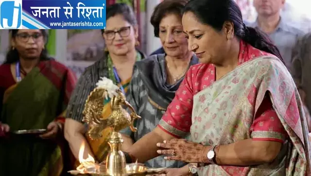 CM रेखा गुप्ता ने किया दीपावली बाजार 2026 का उद्घाटन CM रेखा गुप्ता ने किया दीपावली बाजार 2026 का उद्घाटन