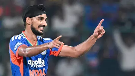 अर्शदीप सिंह ने रचा इतिहास: T20I में 150 विकेट चटकाने वाले पहले भारतीय अर्शदीप सिंह ने रचा इतिहास: T20I में 150 विकेट चटकाने वाले पहले भारतीय