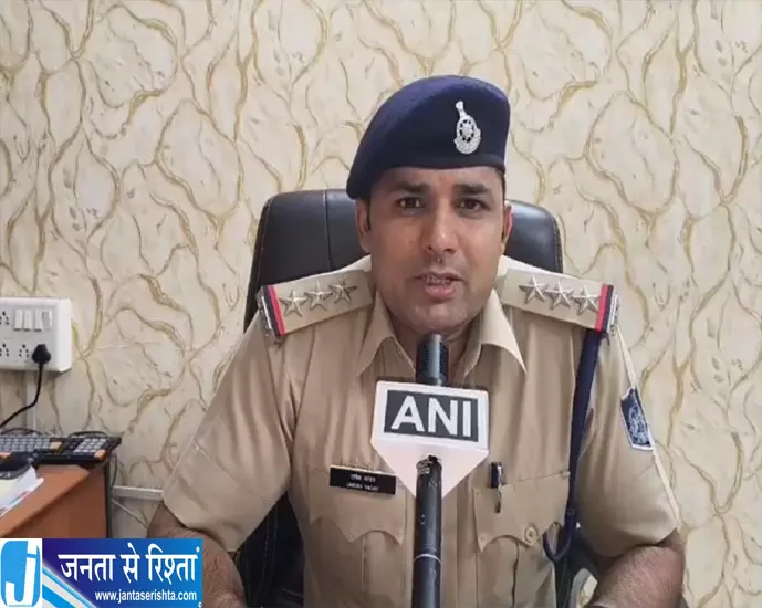 दिवाली पर धमाके की तैयारी पुलिस ने पकड़ा कार्बाइड गन बनाने का अवैध कारोबार दिवाली पर धमाके की तैयारी पुलिस ने पकड़ा कार्बाइड गन बनाने का अवैध कारोबार