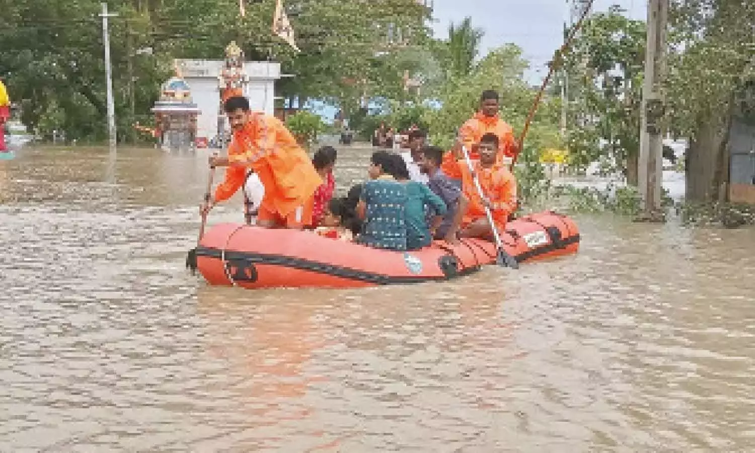 APSDMA 3 दिनों में 3,072 आपातकालीन कॉलों का जवाब देता है APSDMA 3 दिनों में 3,072 आपातकालीन कॉलों का जवाब देता है