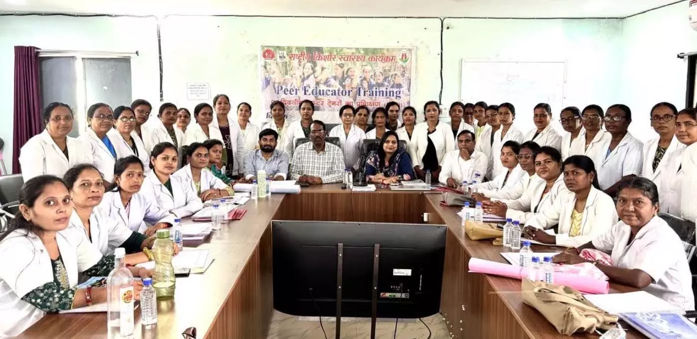 पांच दिवसीय पीयर एजुकेटर मास्टर ट्रेनर प्रशिक्षण सम्पन्न