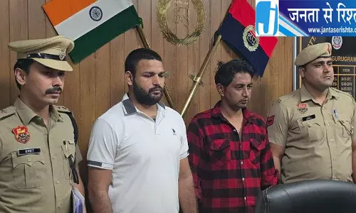 पांच अवैध पिस्तौल के साथ दो आरोपी गिरफ्तार पांच अवैध पिस्तौल के साथ दो आरोपी गिरफ्तार