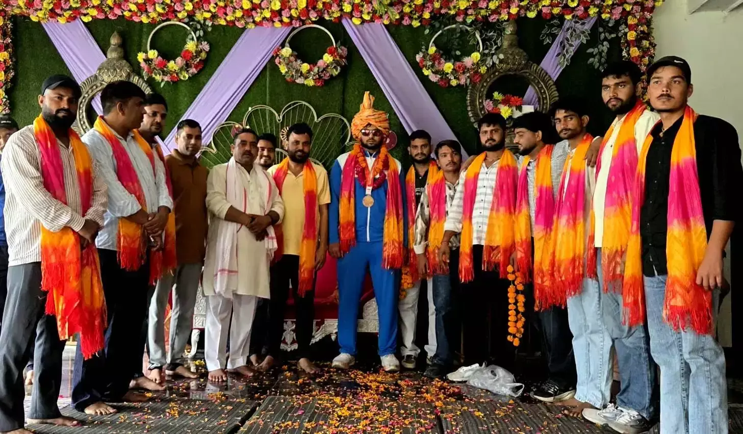 पैरा एथलीट प्रवीण शर्मा का धौलपुर में हुआ स्वागत