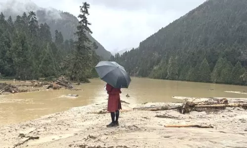 भूटान GLOF को लेकर सतर्कता, उत्तर बंगाल के नदी तटीय इलाकों में अलर्ट भूटान GLOF को लेकर सतर्कता, उत्तर बंगाल के नदी तटीय इलाकों में अलर्ट