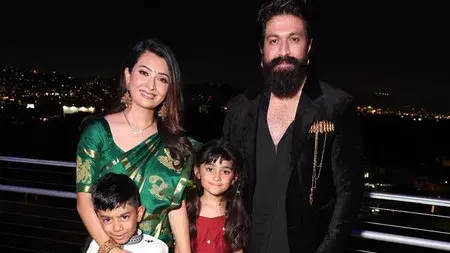 रावण के किरदार पर यश: जब बेटे ने पूछा विलेन बनने की वजह रावण के किरदार पर यश: जब बेटे ने पूछा विलेन बनने की वजह