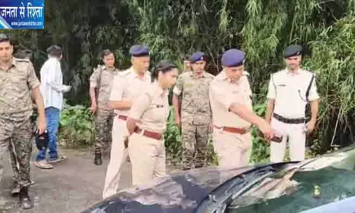 मुजफ्फरपुर में नहर से मिला कंसल्टेंसी एजेंसी संचालक का शव, हत्या की आशंका मुजफ्फरपुर में नहर से मिला कंसल्टेंसी एजेंसी संचालक का शव, हत्या की आशंका