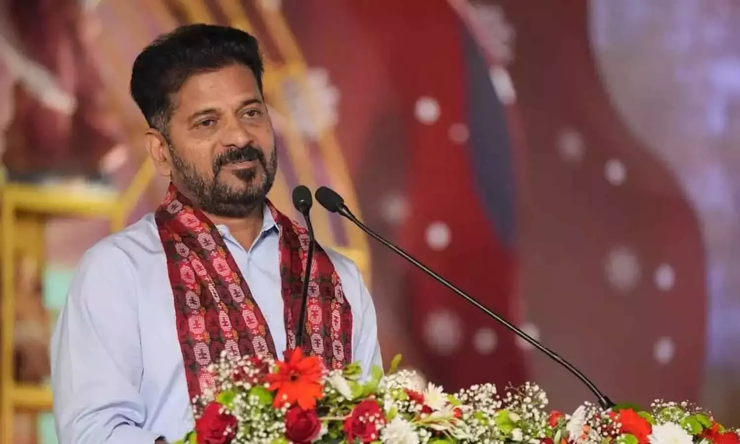 Telangana: रेवंत ने केसीआर को दी चेतावनी, कहा प्रकृति देगी सजा