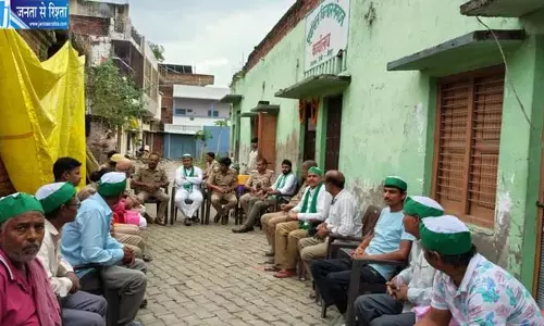 रेलमंत्री से मिलने जा रहे किसान नेता अजीत सिंह को पुलिस ने रोका