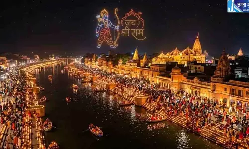अयोध्या दीपोत्सव में 2100 ड्रोन दिखाएंगे रामायण की भव्य झलक