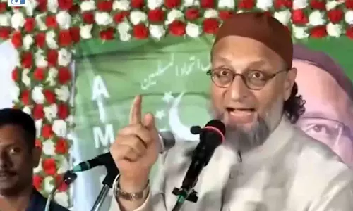 यह देश RSS की जागीर नहीं, ओवैसी ने बीदर से बोला बड़ा हमला